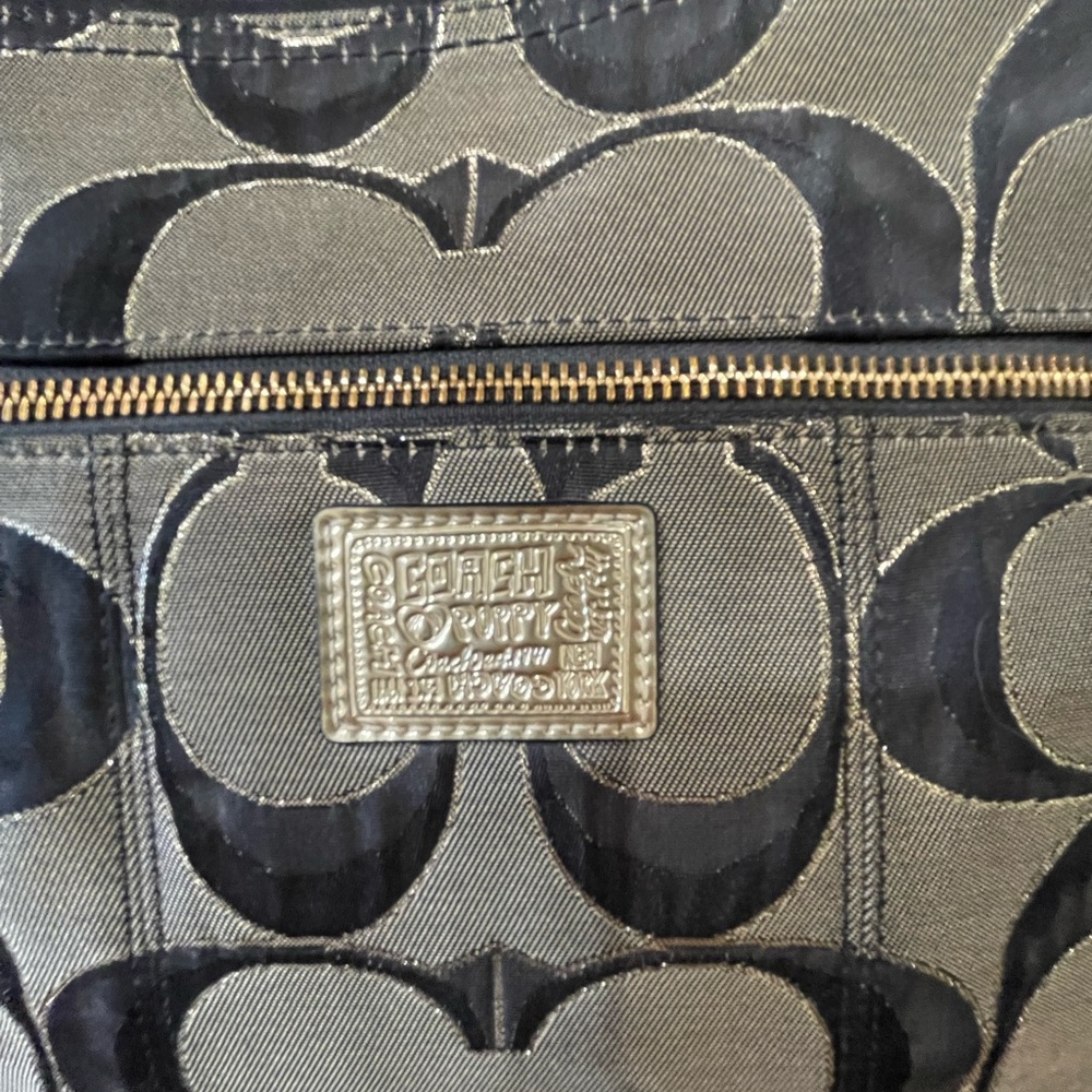 Authentic Coach Handbag - Picture 3 of 7